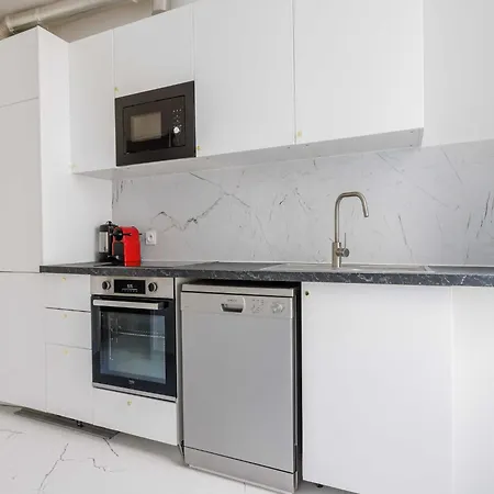 Spacious 3bdr 6p - Sur Seine Apartament