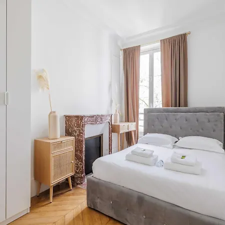 Apartament Spacious 3bdr 6p - Sur Seine Neuilly-sur-Seine